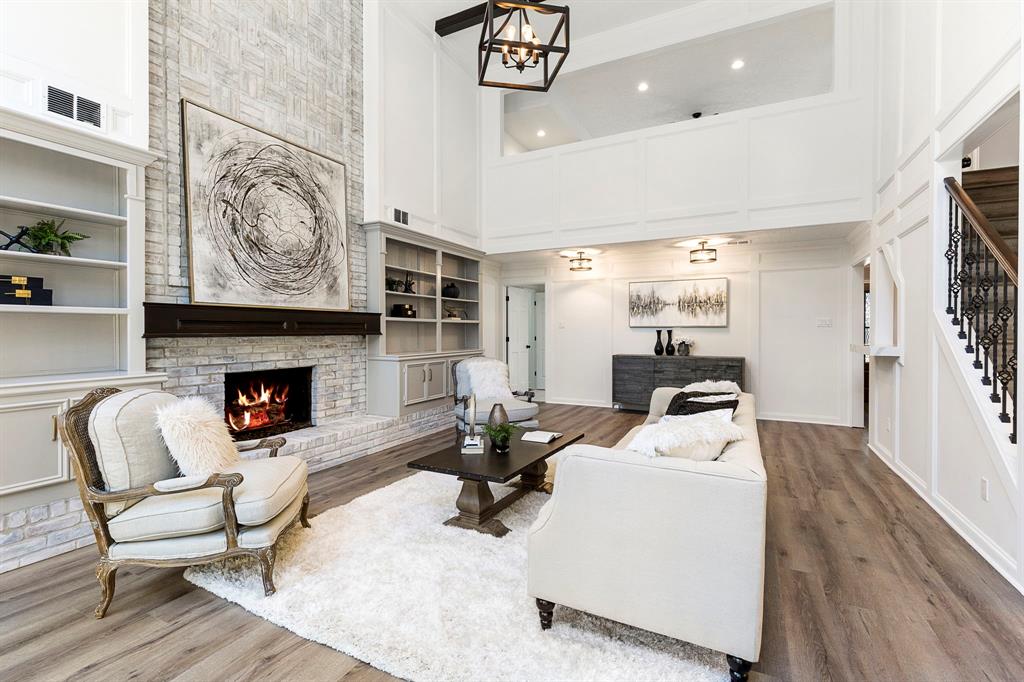 5 Thornhedge Ct, Spring, TX 77381