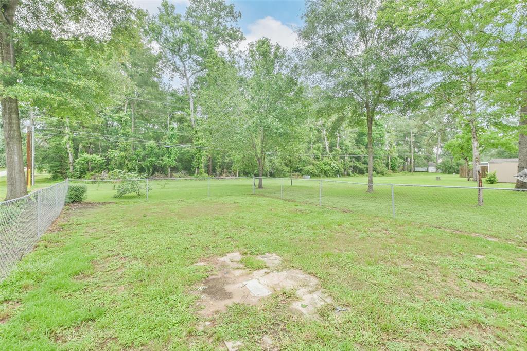 1803 Roman Forest Blvd, New Caney, TX 77357