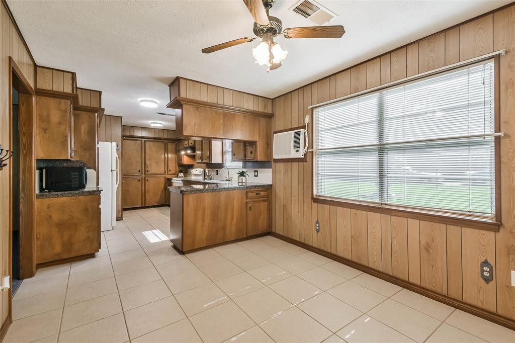 24276 Creekwood Dr, Splendora, TX 77372