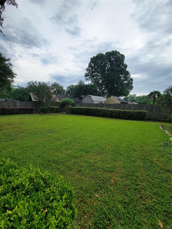 1311 Linwood Dr, Wharton, TX 77488