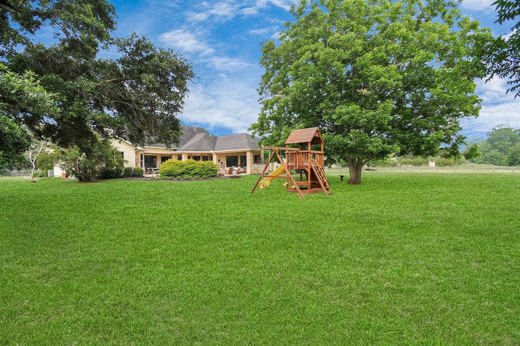 32102 Fulbrook Commons, Fulshear, TX 77441