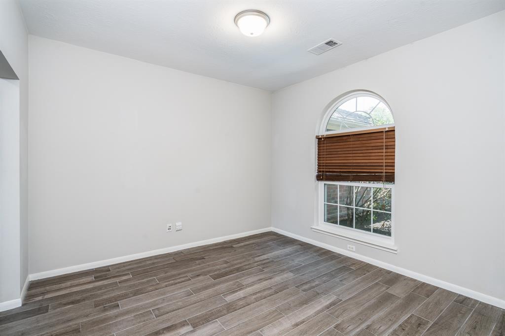 13927 Fairwood Springs Dr, Cypress, TX 77429