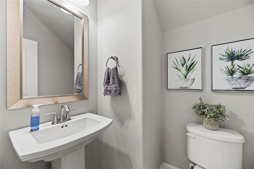 18210 Hayden Lakes Dr, Cypress, TX 77429