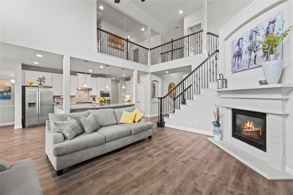 18210 Hayden Lakes Dr, Cypress, TX 77429