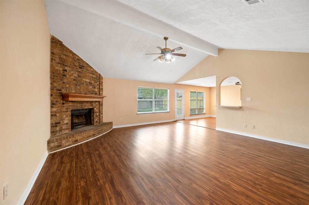 20319 Gate Ln, Humble, TX 77338