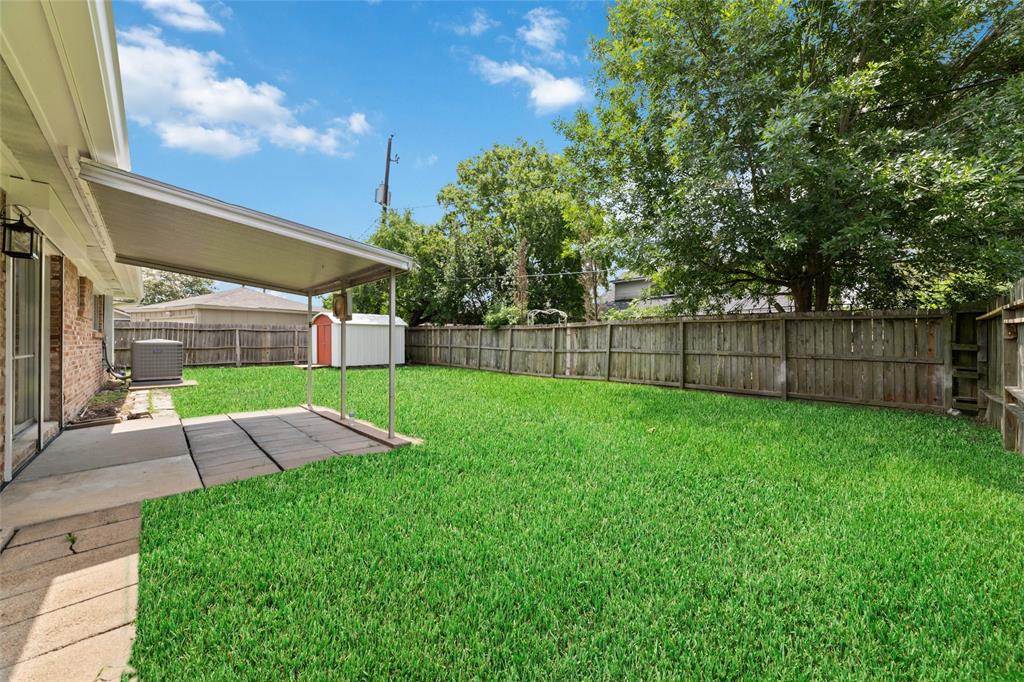 11911 Pompano Lane, Houston, TX 77072