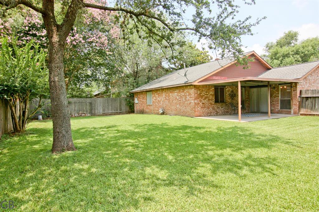 3142 Mosby Dr, Sugar Land, TX 77479