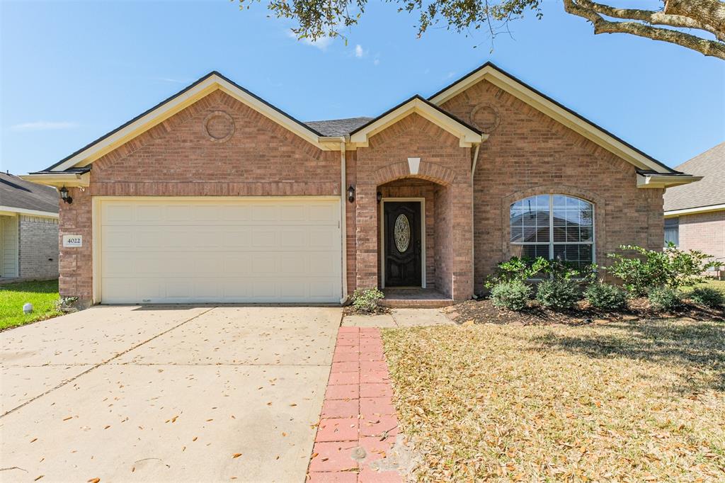 4022 Ashview Lane, Fresno, TX 77545