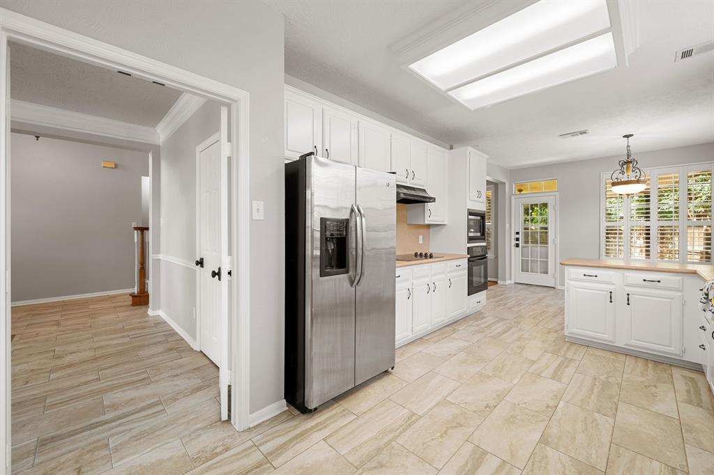 7406 Greatwood Grove Dr, Sugar Land, TX 77479