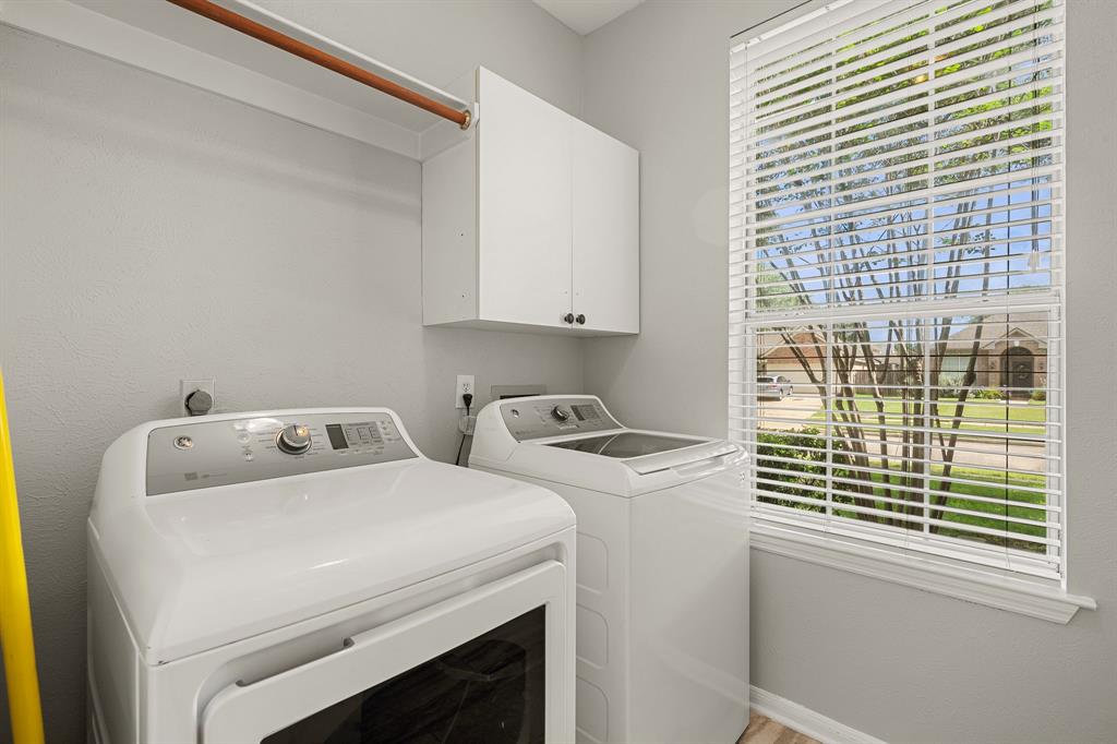 7406 Greatwood Grove Dr, Sugar Land, TX 77479