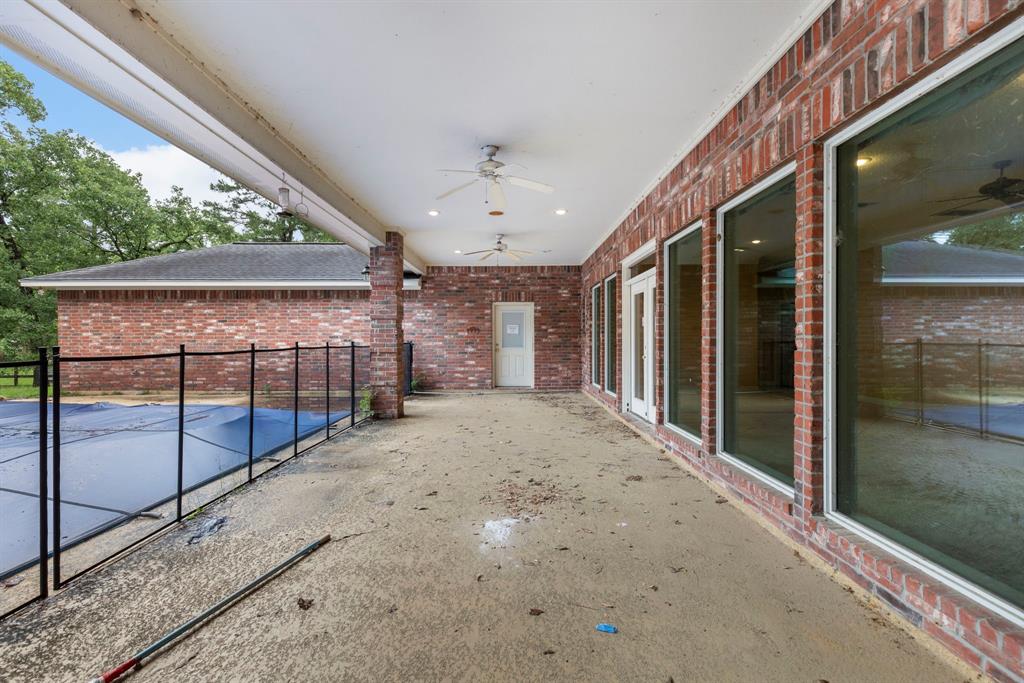 2302 Timbergreen Cir, Magnolia, TX 77355