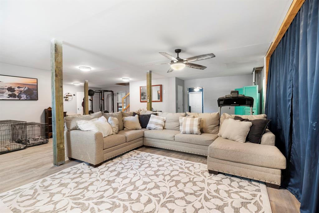 803 Thomas Castleberry Rd, Shepherd, TX 77371