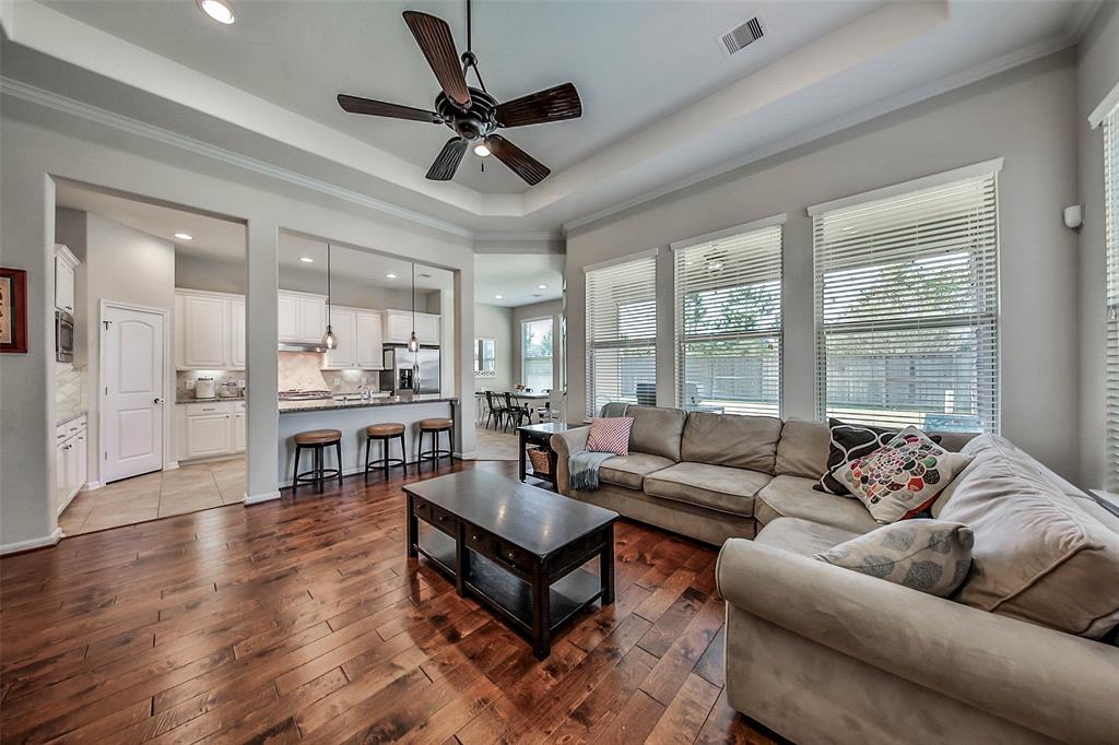 58 Sawbridge Cir, Spring, TX 77389