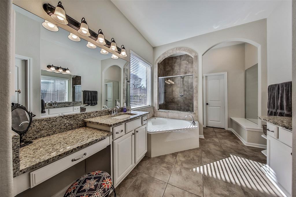 58 Sawbridge Cir, Spring, TX 77389