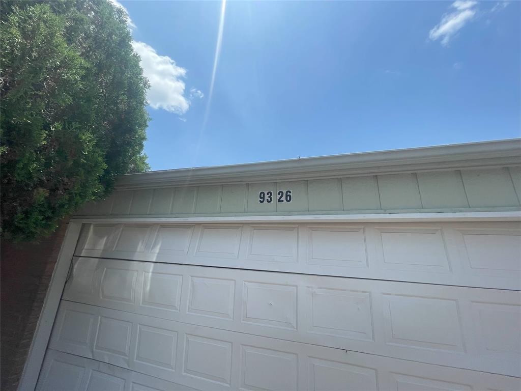 9326 Keegans Wood Dr, Houston, TX 77083