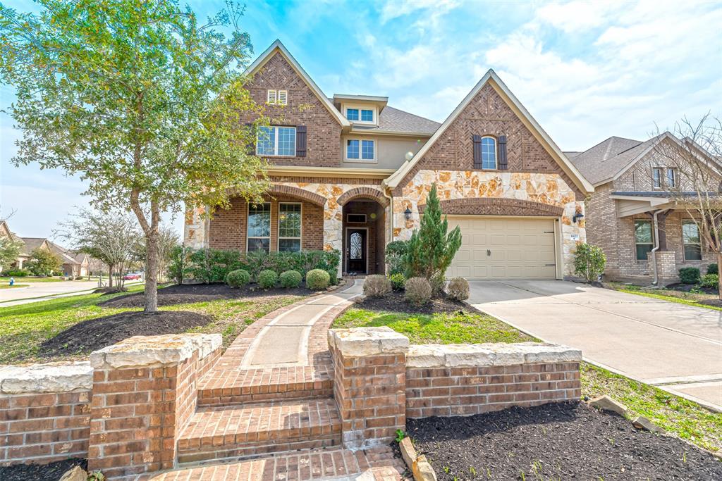 16622 Emmaus Ln, Cypress, TX 77433