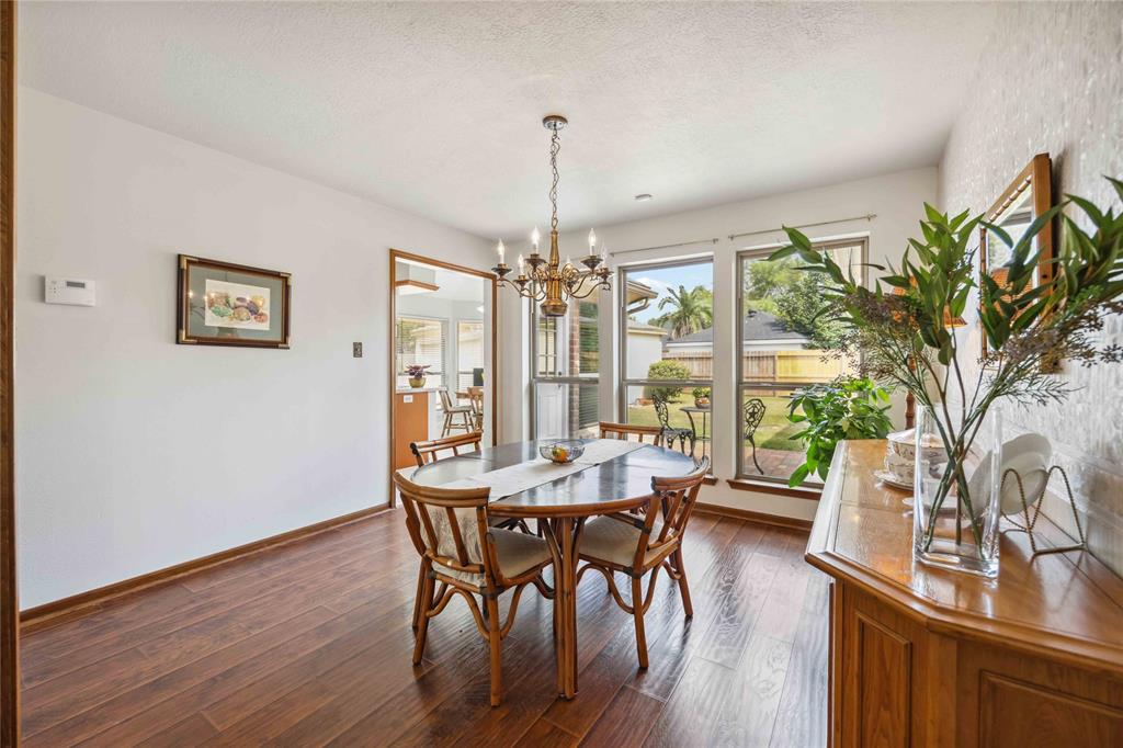 Property Detail on Shannoan Parker REALTOR 15214 La Paloma Dr, Houston