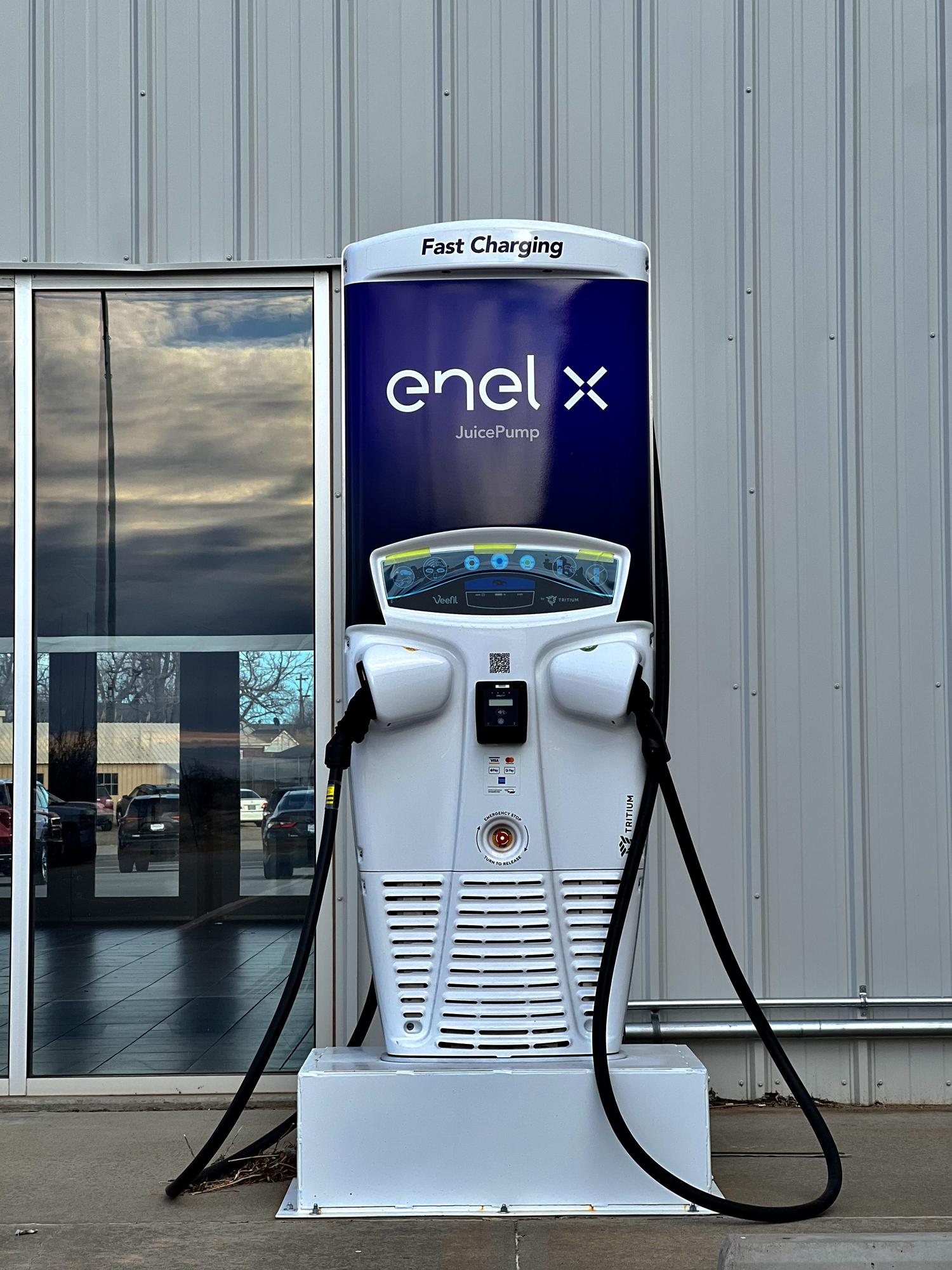 Country GMC/Toyota Pampa, TX EV Station