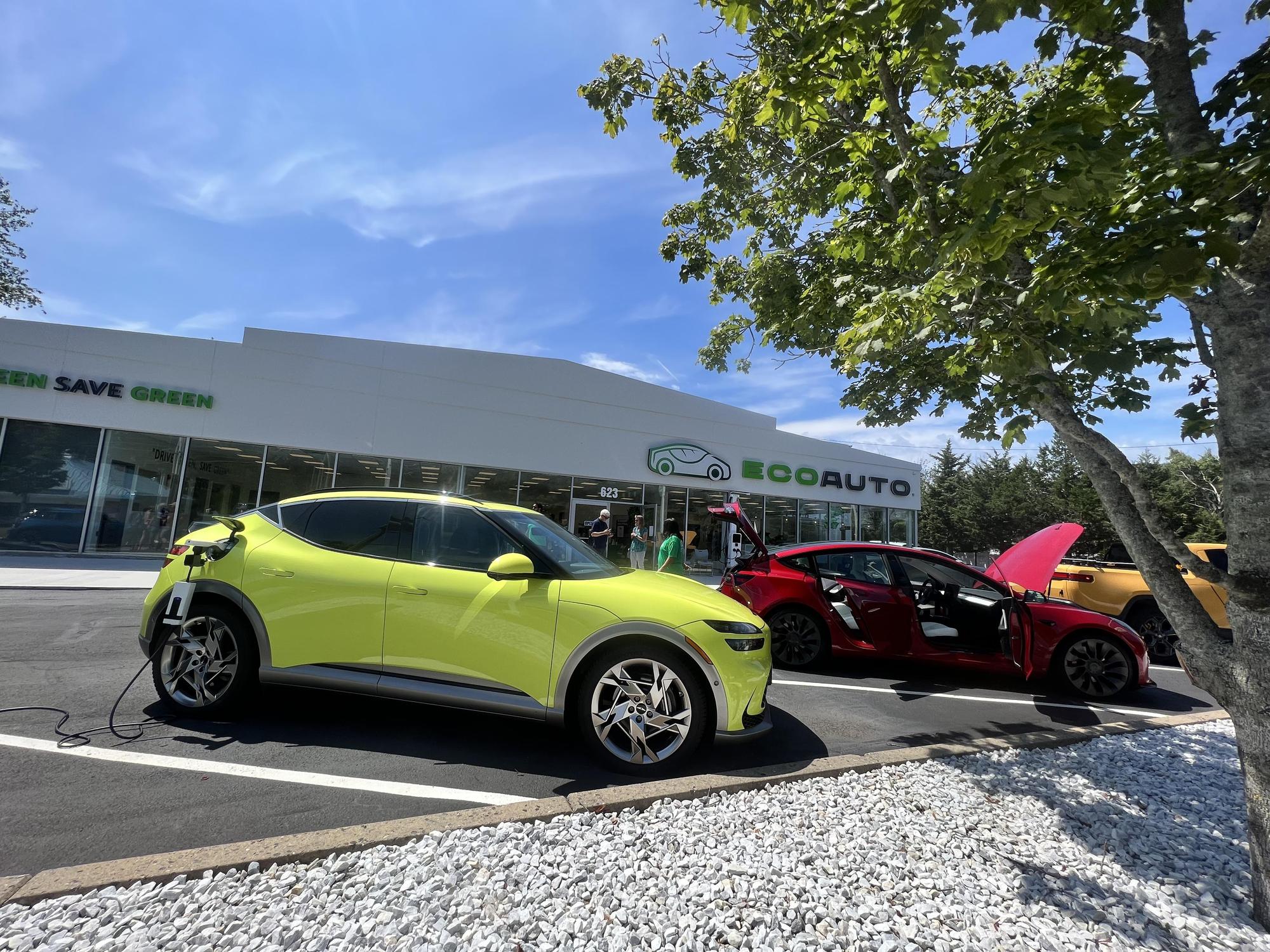 Eco Auto Tewksbury, MA EV Station