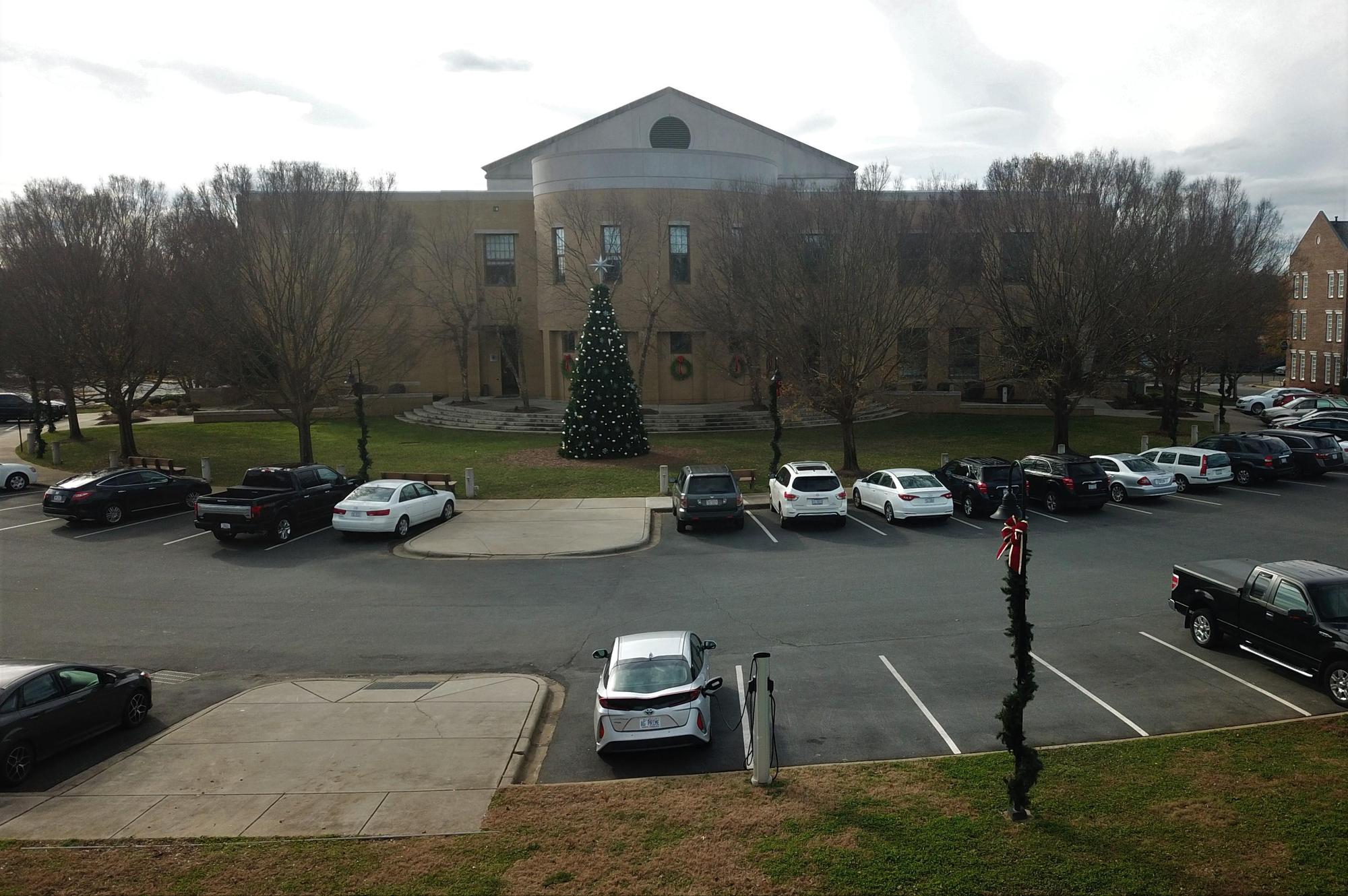 Cornelius Town Hall Cornelius, NC EV Station