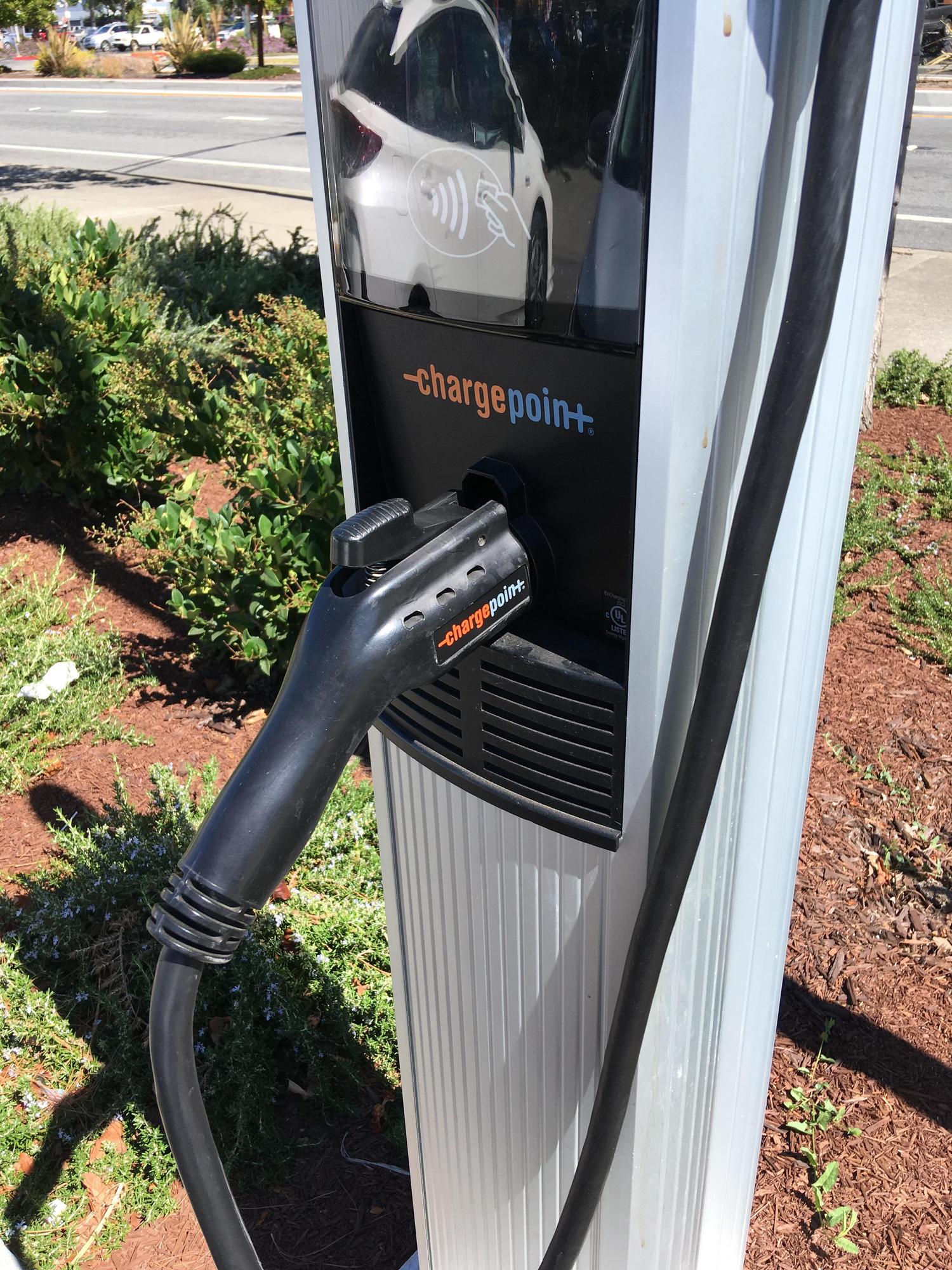 Fremont Hub Target Fremont, CA EV Station