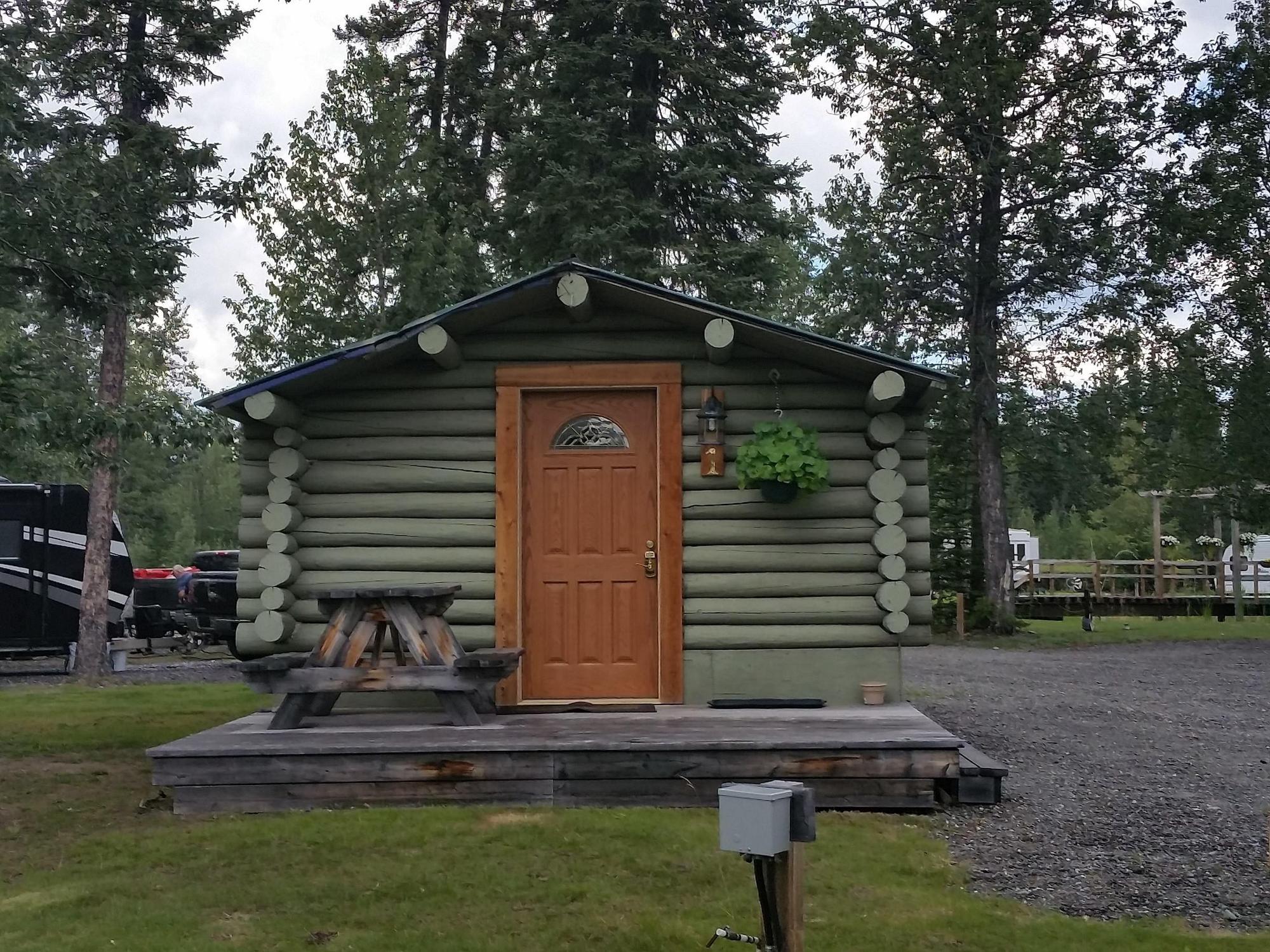 Beaver Creek RV Park & Motel Beaver Creek, YT EV Station