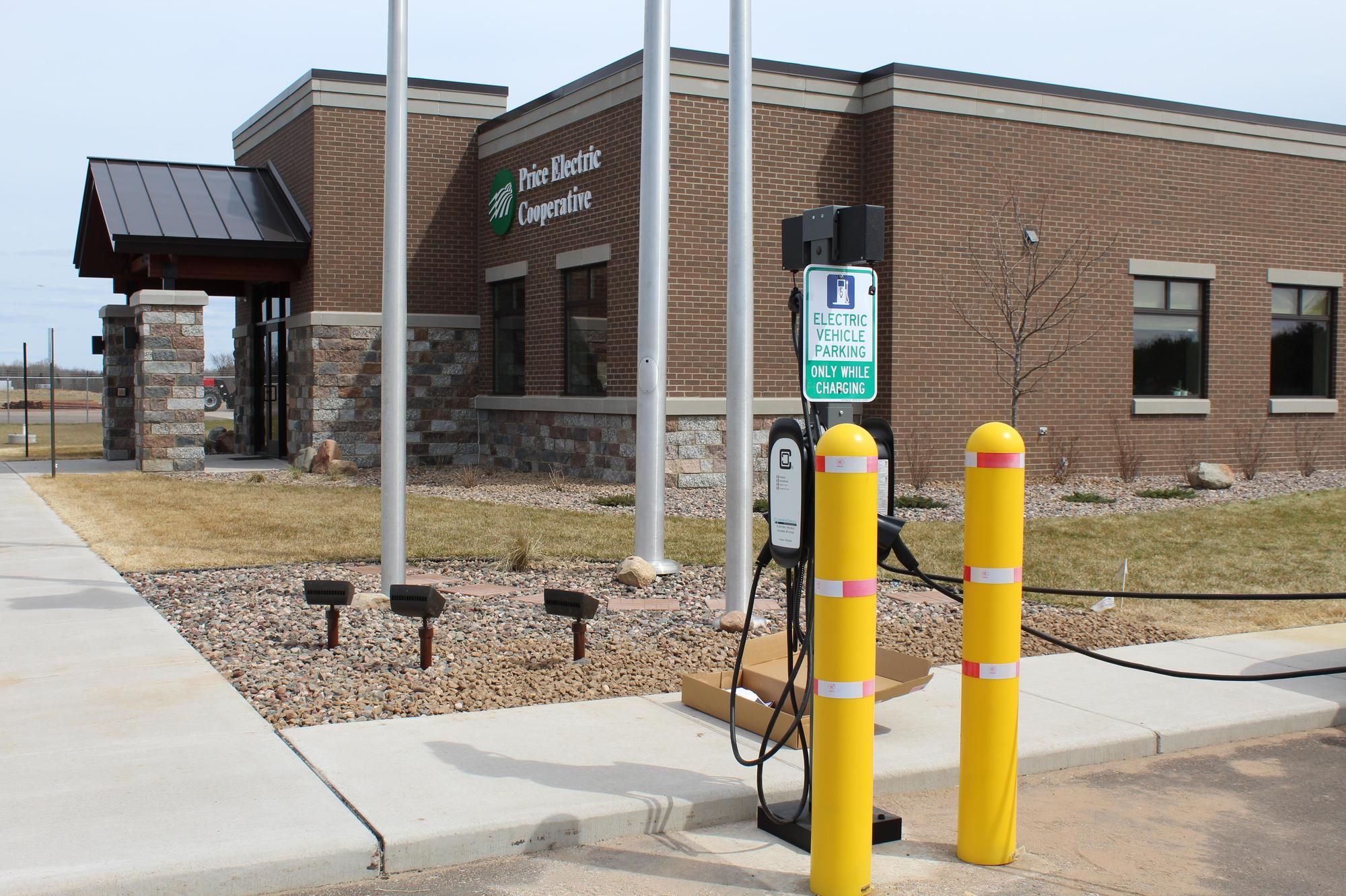 Price Electric Cooperative Phillips, WI EV Station