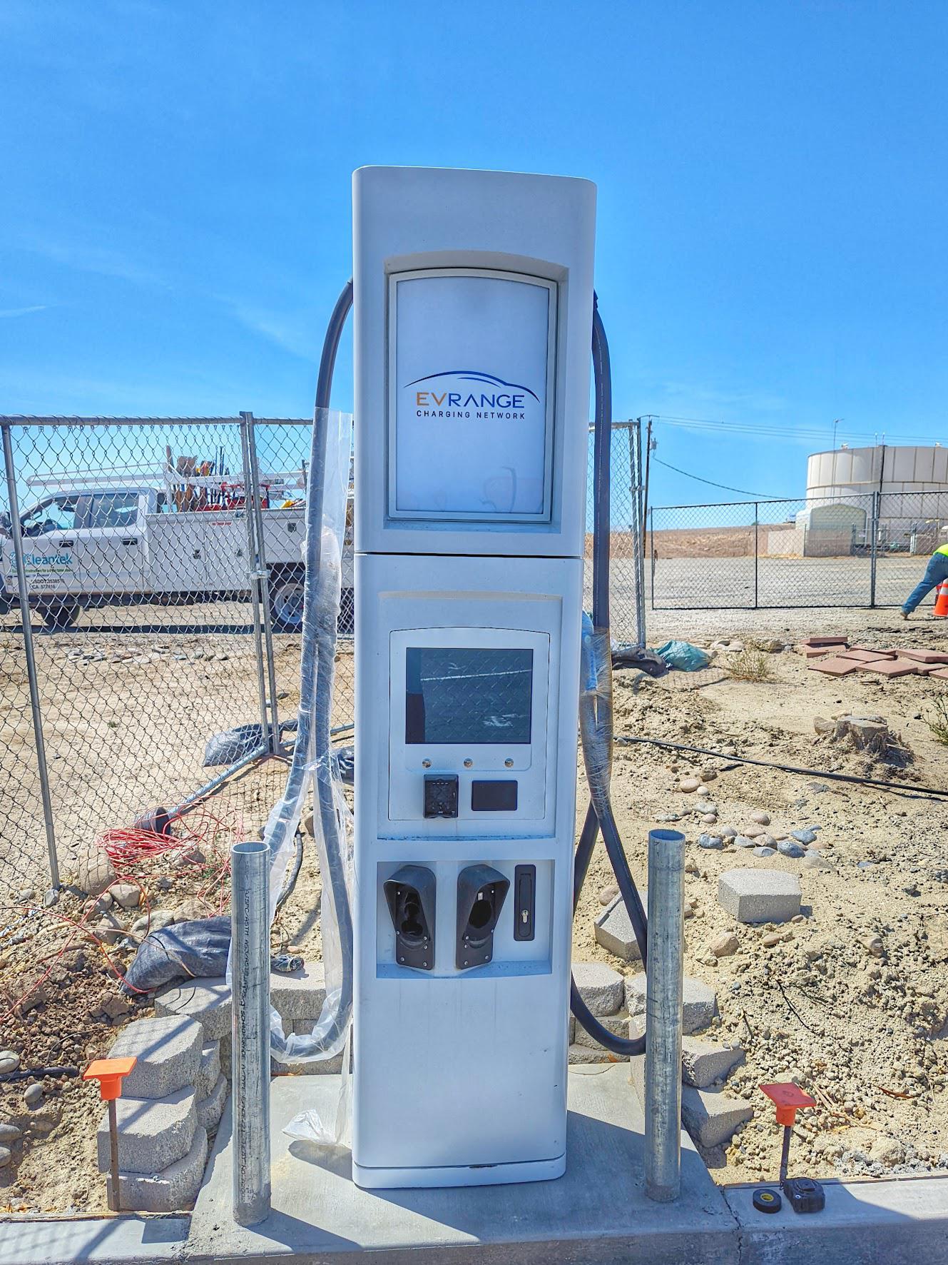 Quality Inn Kettleman Kettleman City, CA EV Station