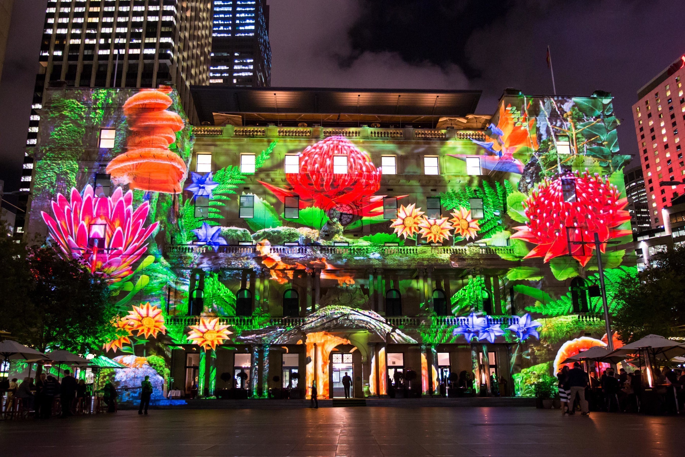 Vivid Sydney Sets the City AGlow