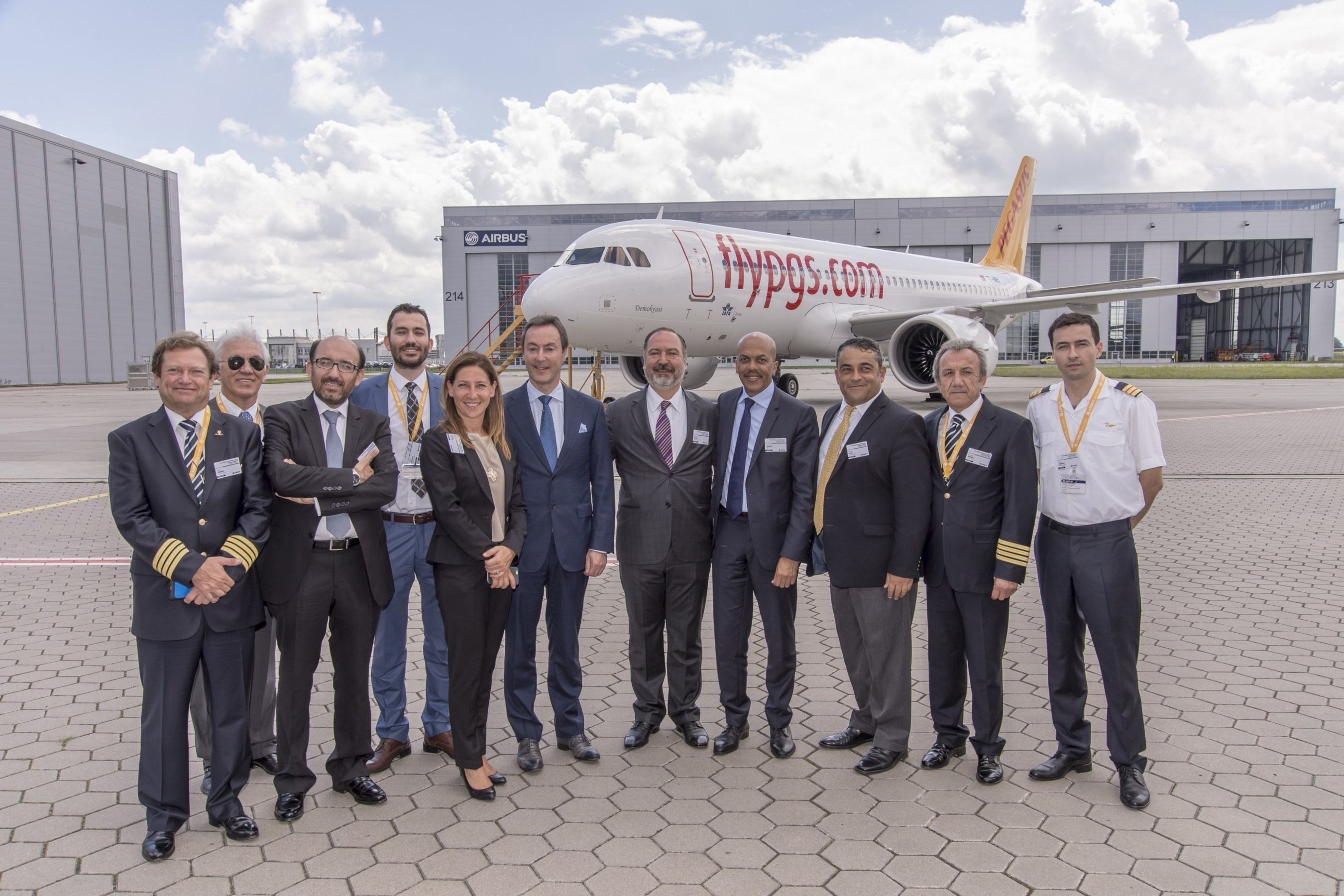 Turkey's Pegasus Airlines Receives World's First CFM Powered Airbus A320neo