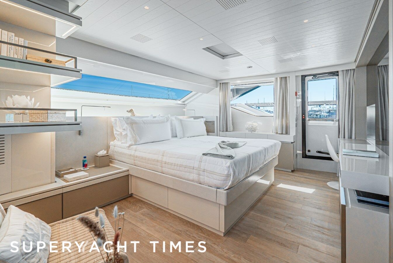 31m Sanlorenzo motor yacht Genoa for sale