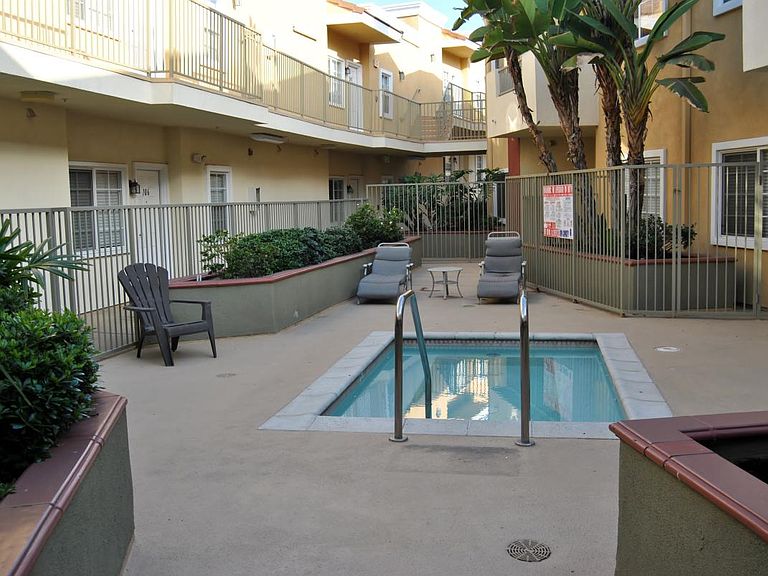 Bixby Garden Apartments Long Beach, CA Zillow