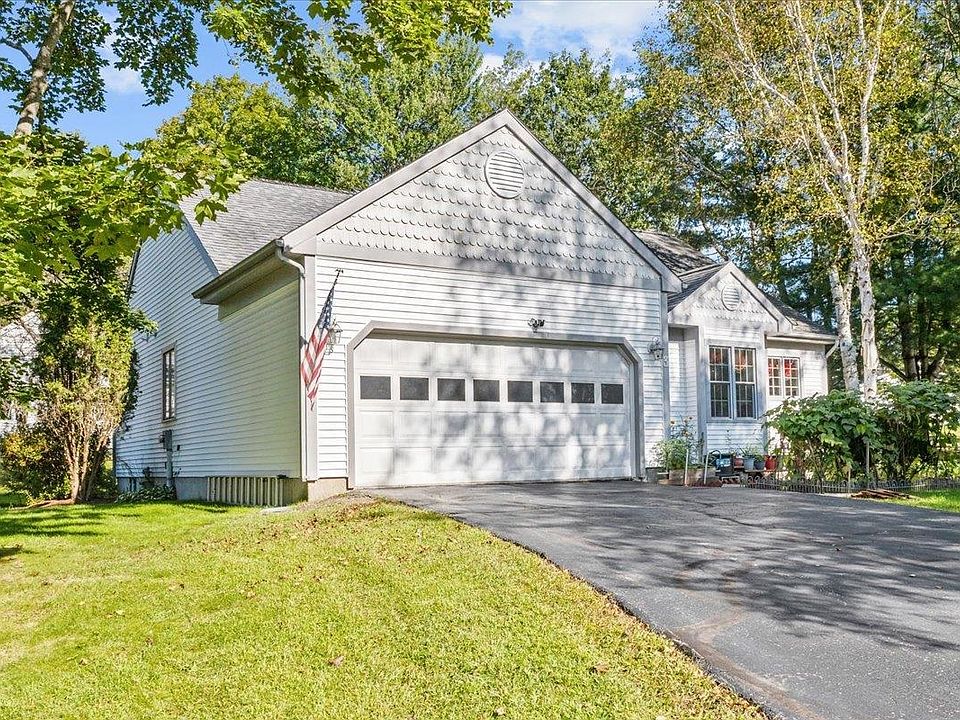 3 Spruce Lane, Essex Junction, VT 05452 Zillow