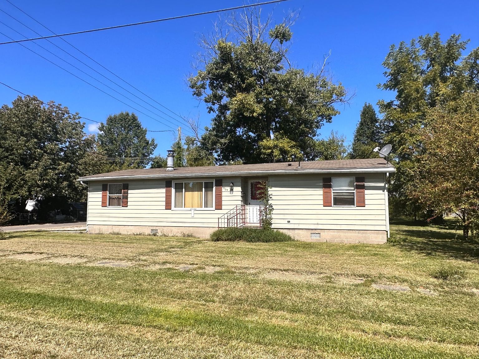 503 E 4th St, Flora, IL 62839 MLS 11235416 Zillow