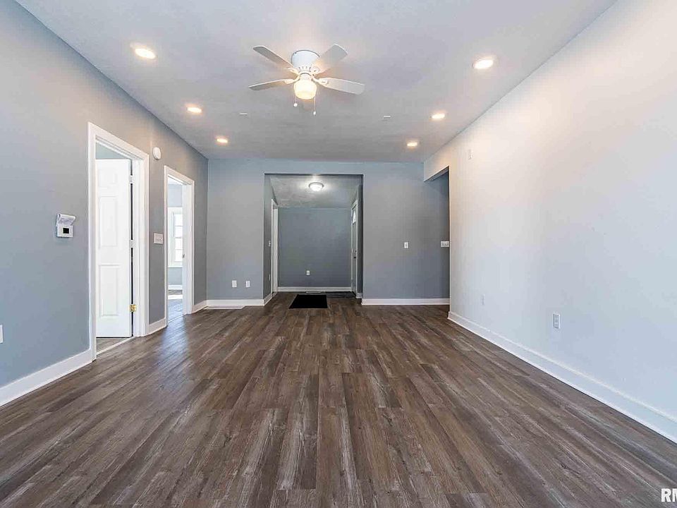 13213 W Wheeler Rd, Glasford, IL 61533 Zillow