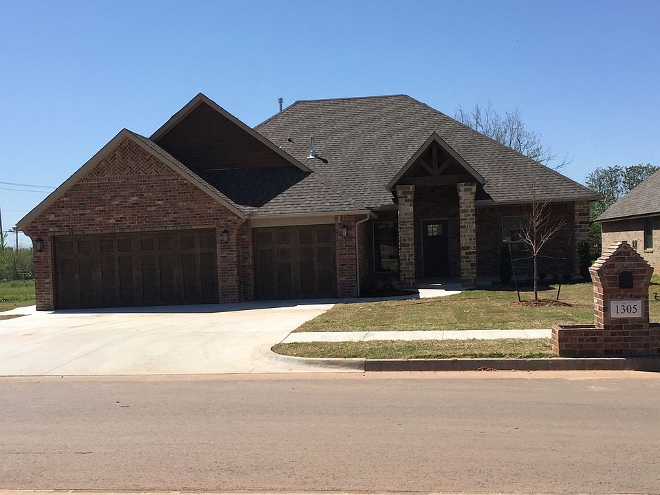 1305 Sonoma Lakes Blvd, Moore, OK 73160 Zillow
