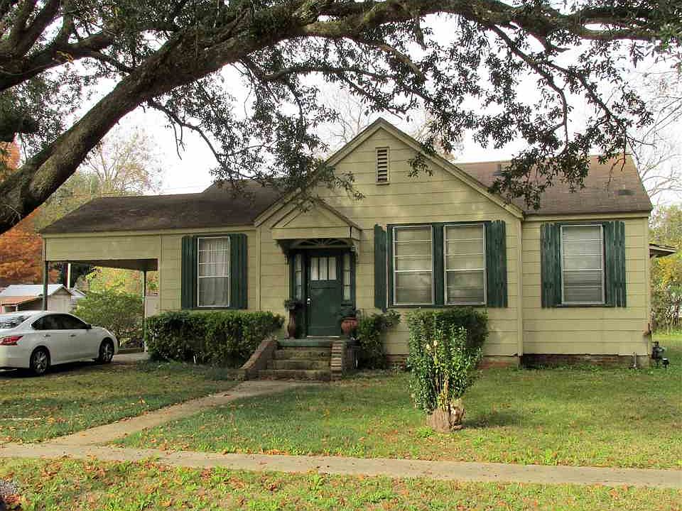 108 Hammett St, Natchez, MS 39120 Zillow