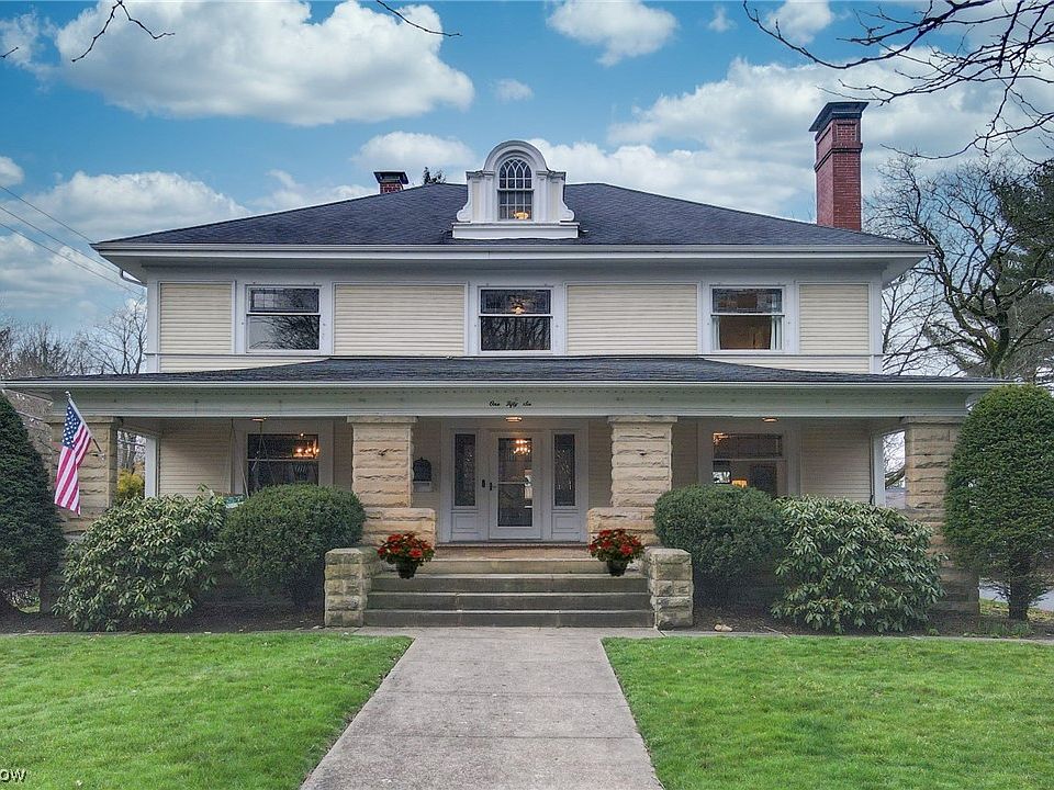 156 S Franklin St, Chagrin Falls, OH 44022 Zillow