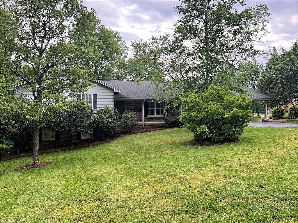 348 Maplewood Dr, Eden, NC 27288 Zillow