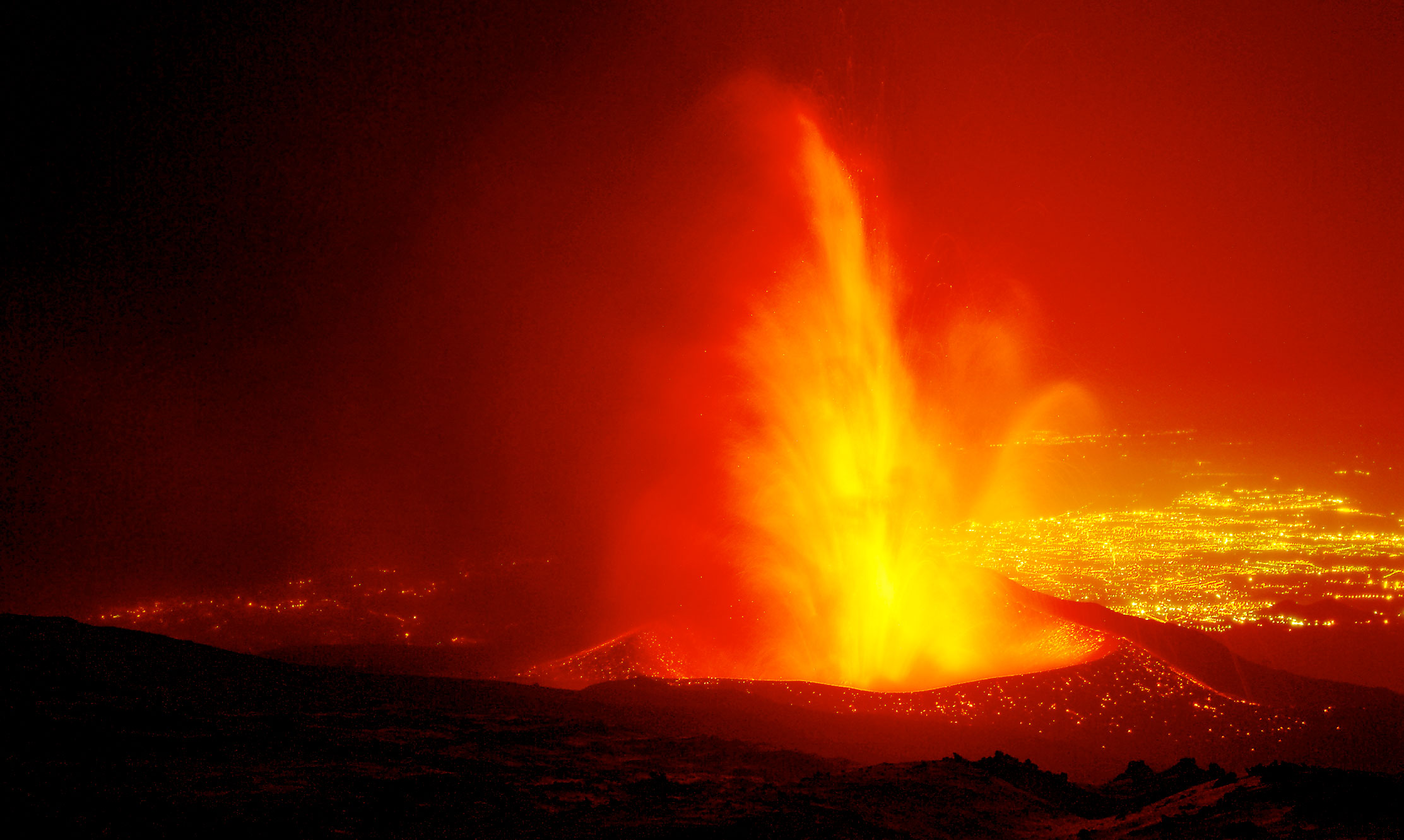 Etna Power Photos HD