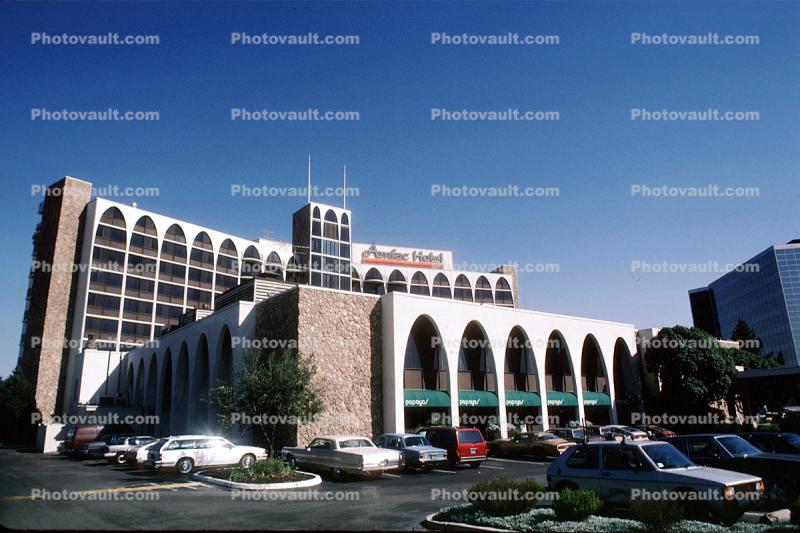 Burlingame, Amfac Hotel, Silicon Valley, Cars, Photo