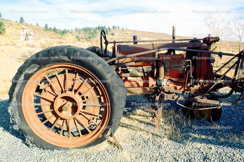 farm tractor, south of Reno, Nevada, State, Structure, Photo