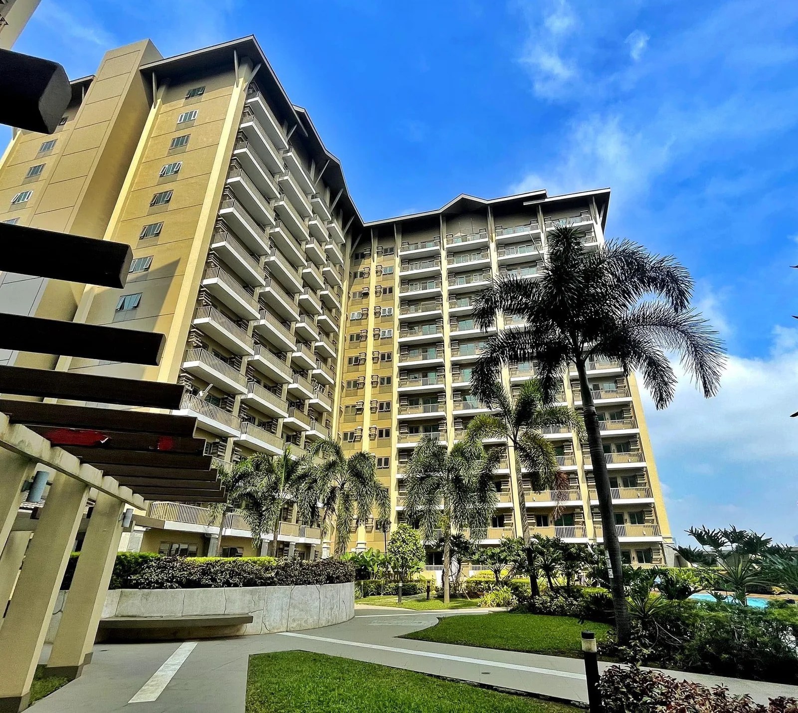 Acacia Escalades Pasig Condo by RLC Residences