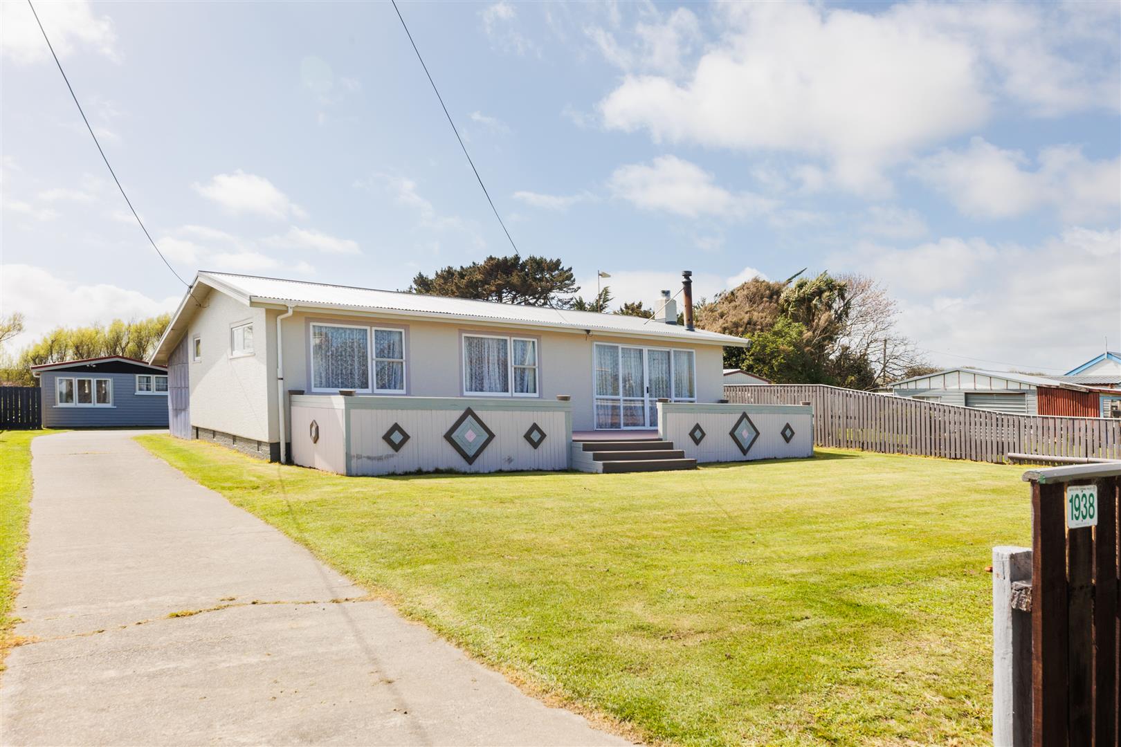 Bulls Real Estate Houses for Sale in Bulls with Team Lewis