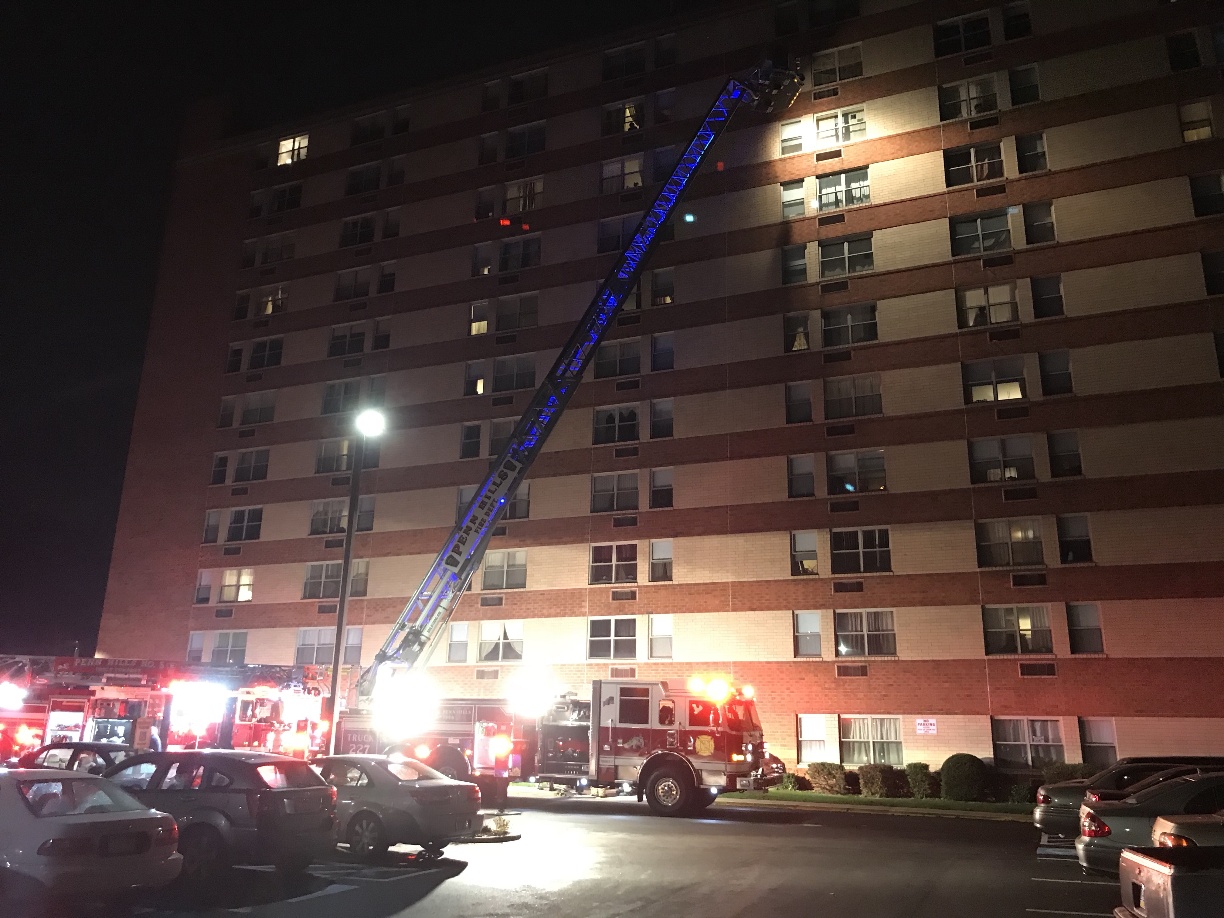 Penn Arbors Apts Smoke In The Building Penn Hills Fire Station 227