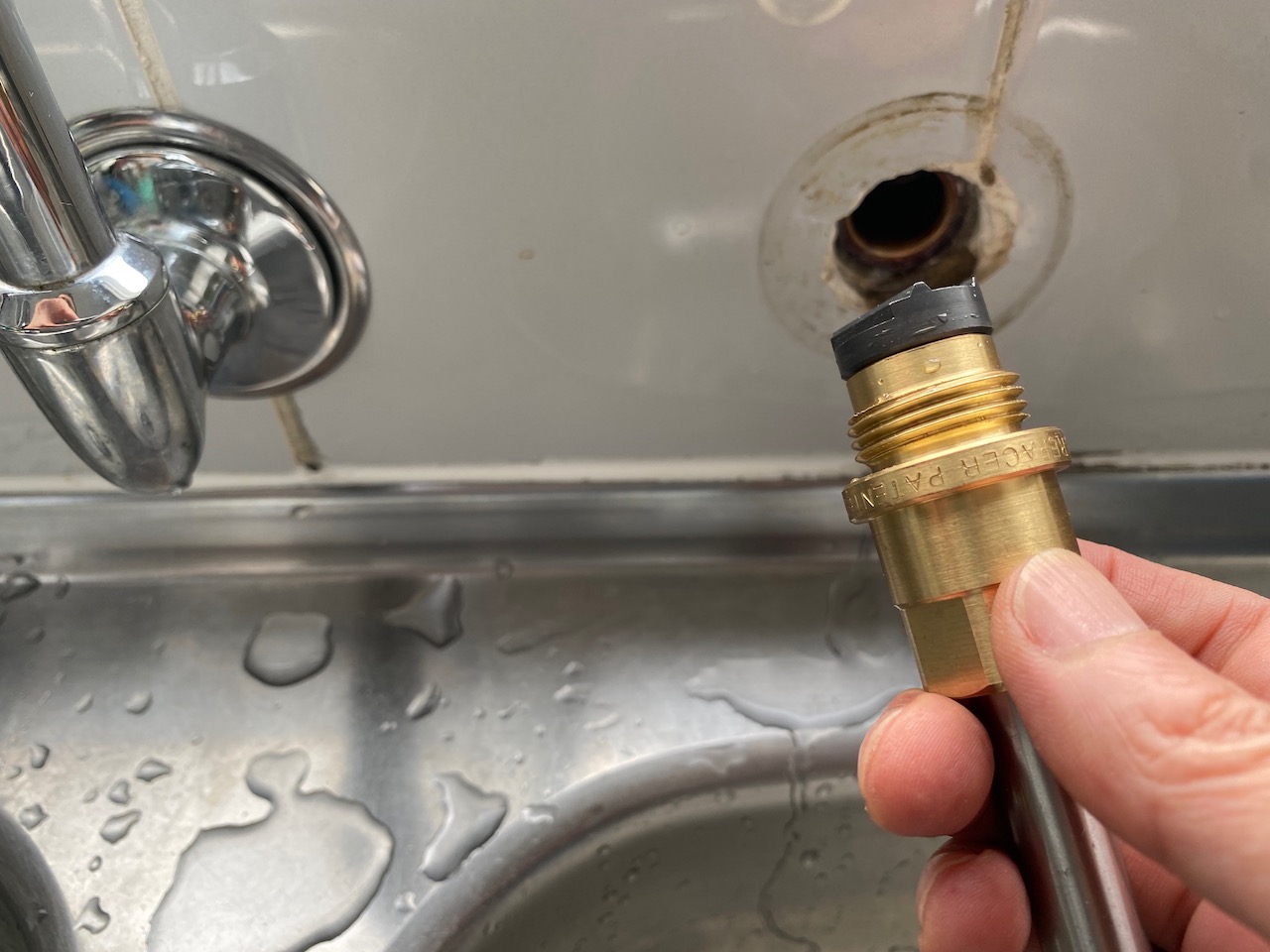 Replacing A Tap Seat at Guy Fuller blog