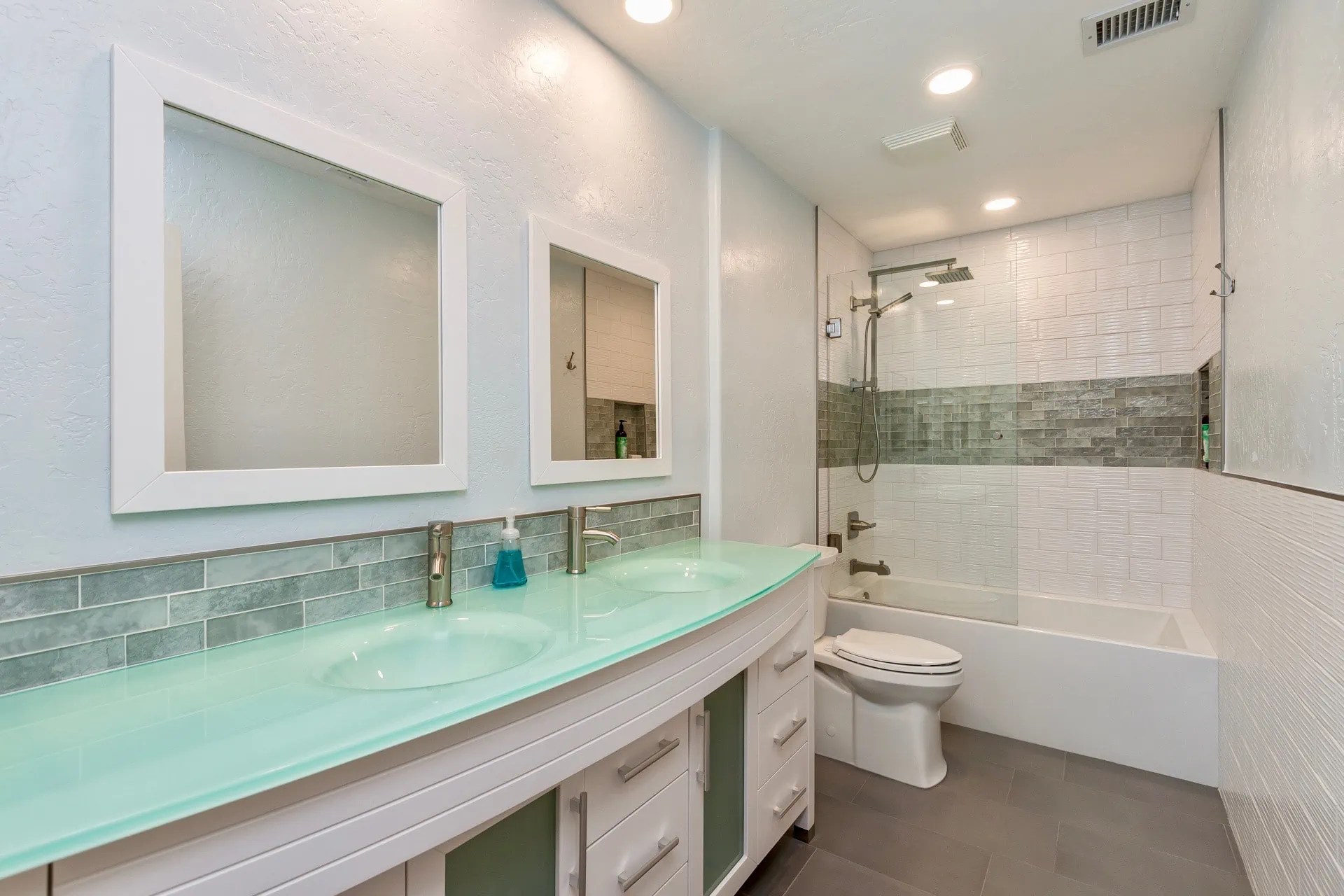 Full Bathroom Vs Half Bathroom Differences and Factors