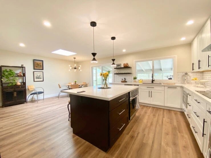 Do Kitchen Islands Need Outlets