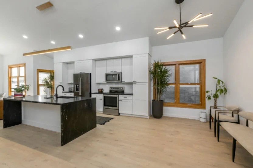 Do Kitchen Islands Need Outlets