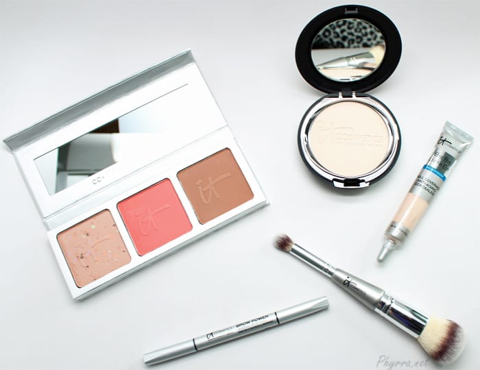 It Cosmetics It's All About You Kit